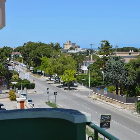 Levante Bed & Breakfast 3*