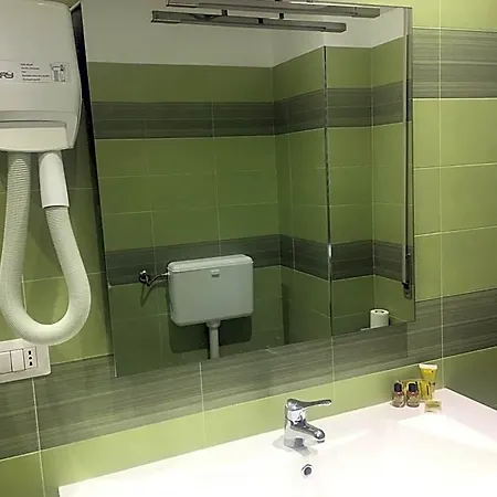 Levante Oda ve Kahvaltı 3*